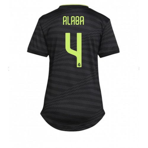 Real Madrid David Alaba #4 Tredjedrakt Kvinner 2022-23 Kortermet Real Madrid David Alaba #4 Tredjedrakt Kvinner 2022-23 Kortermet